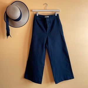 Madewell’s wide leg cropped pants in black